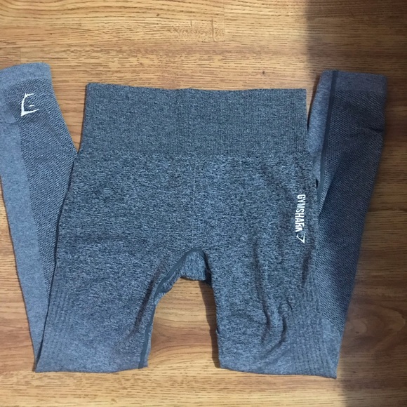 Legging Sans Couture Gymshark Ombre – Taille S – Occasion Bon état